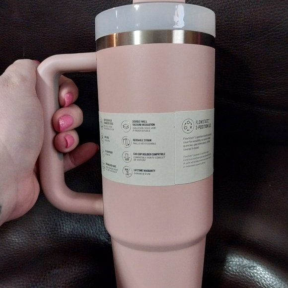 Stanley Pink Dusk 30oz cup - Picture 2 of 4
